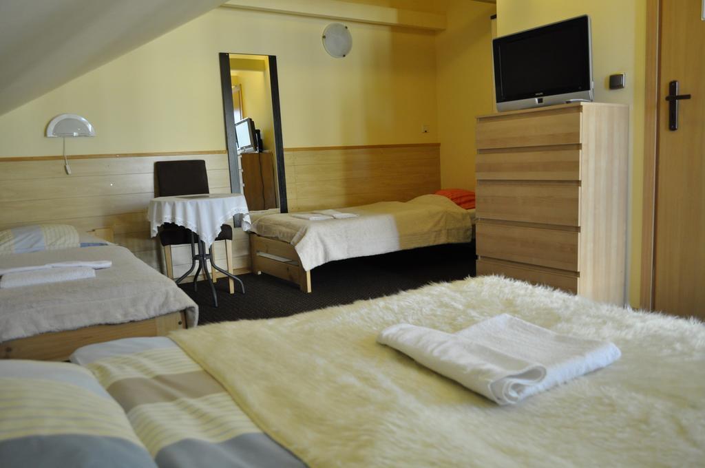 Pensjonat U Janiny Boleslawiec Boleslawiec  Room photo