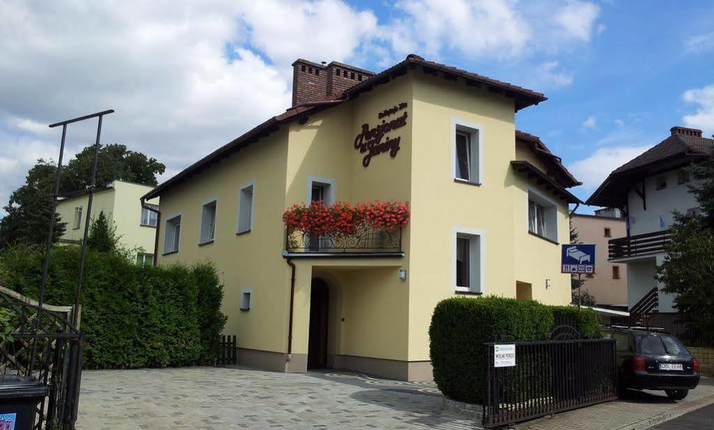 Pensjonat U Janiny Boleslawiec Boleslawiec  Exterior photo